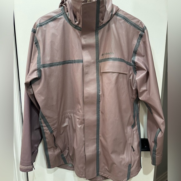 Columbia hooded raincoat - Picture 8 of 15